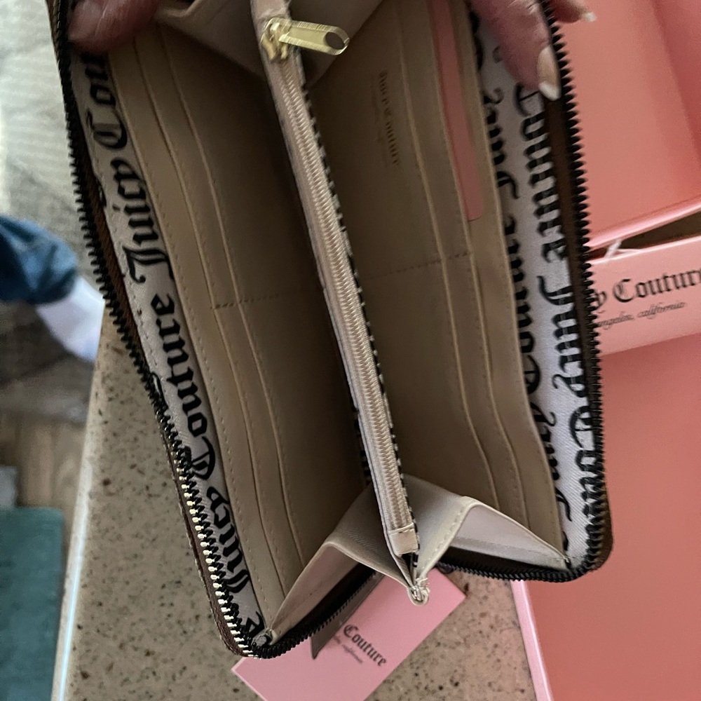 Juicy wallet